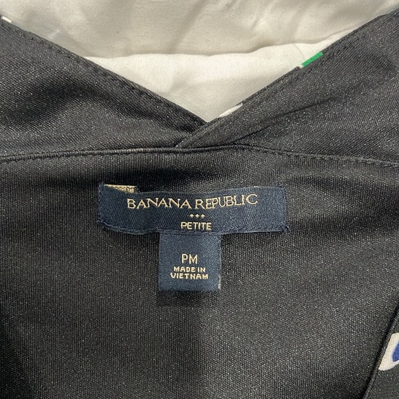 Banana Republic cap sleeve patterned short dress v neck black green blue PM - Picture 3 of 7